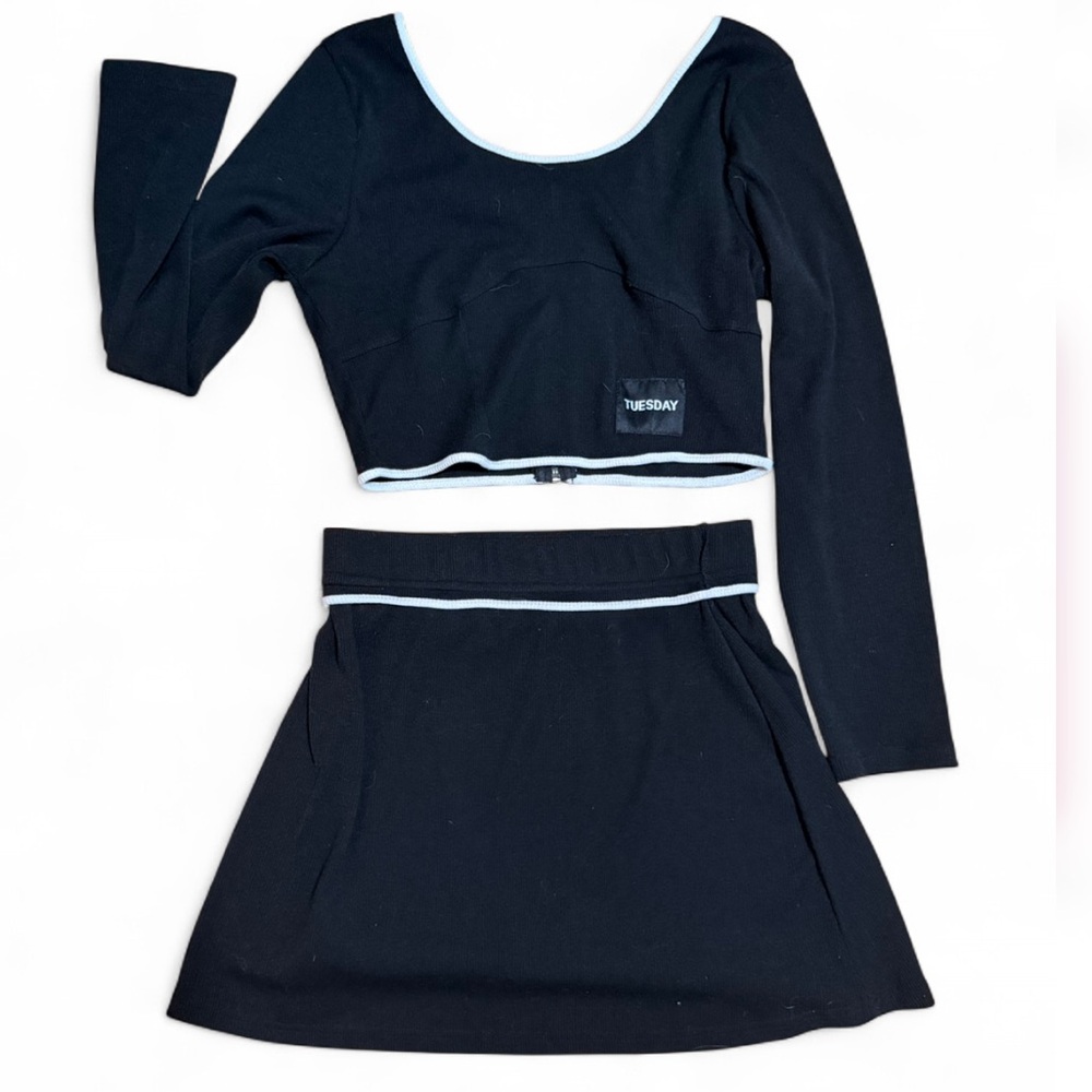 Cider Black Long-Sleeve Crop Top and Skirt Set with White Trim